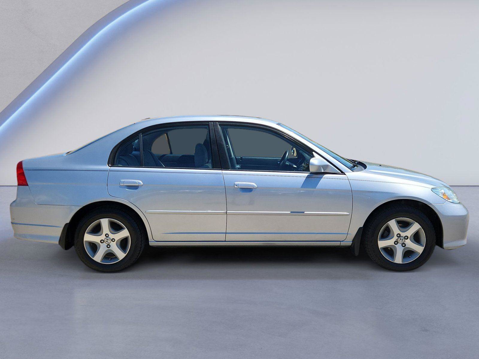 Used 2004 Honda Civic EX image 2