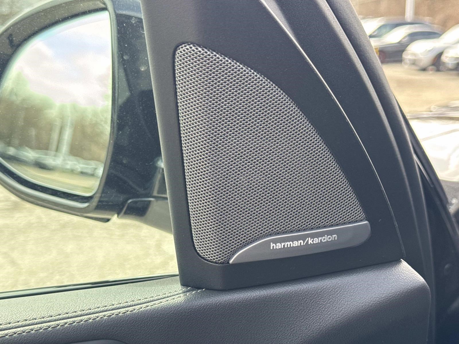 Certified 2025 BMW X5 xDrive40i w/ M Sport Package image 19