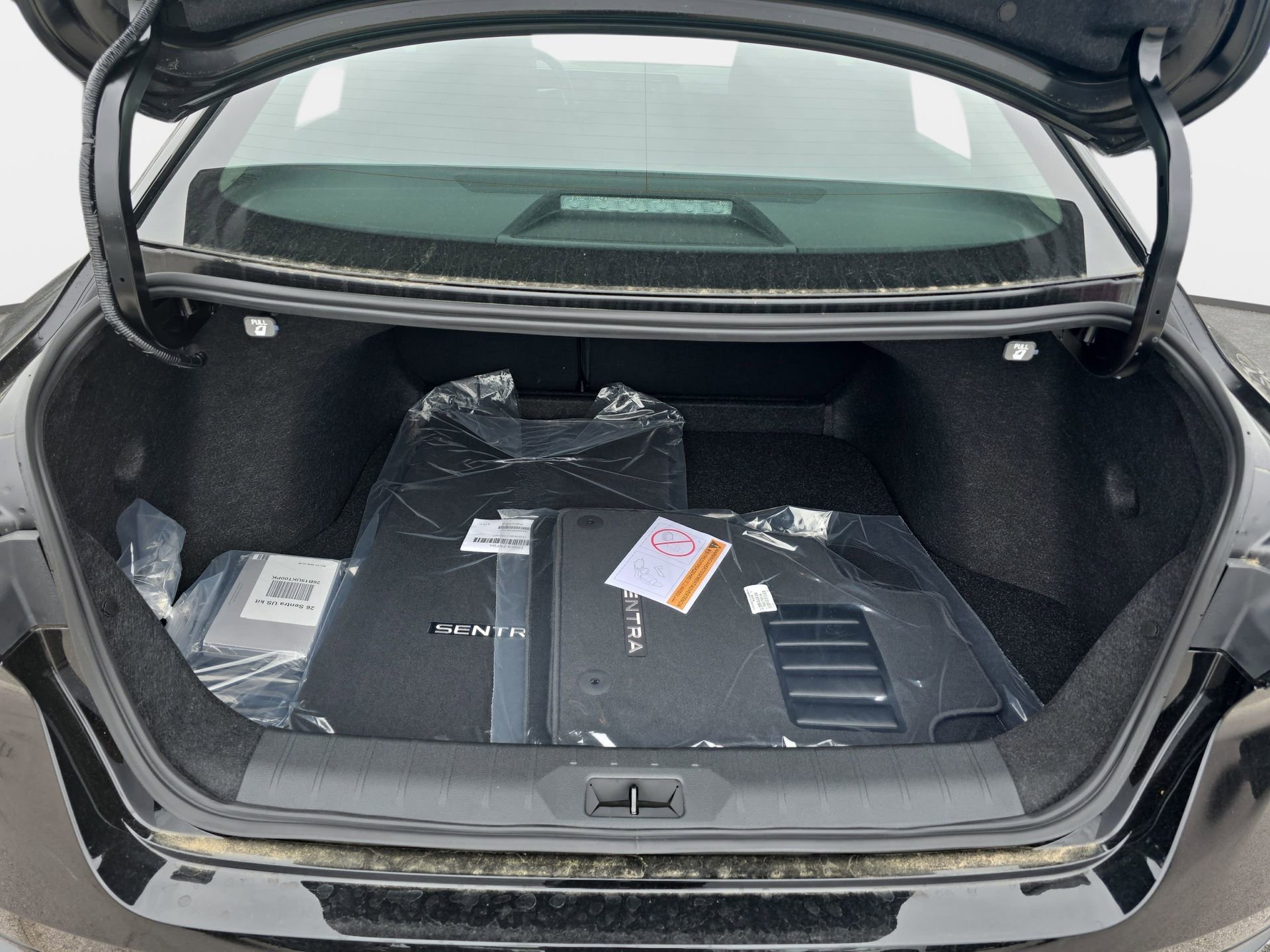 New 2026 Nissan Sentra SR w/ SR Premium Package FWD image 12