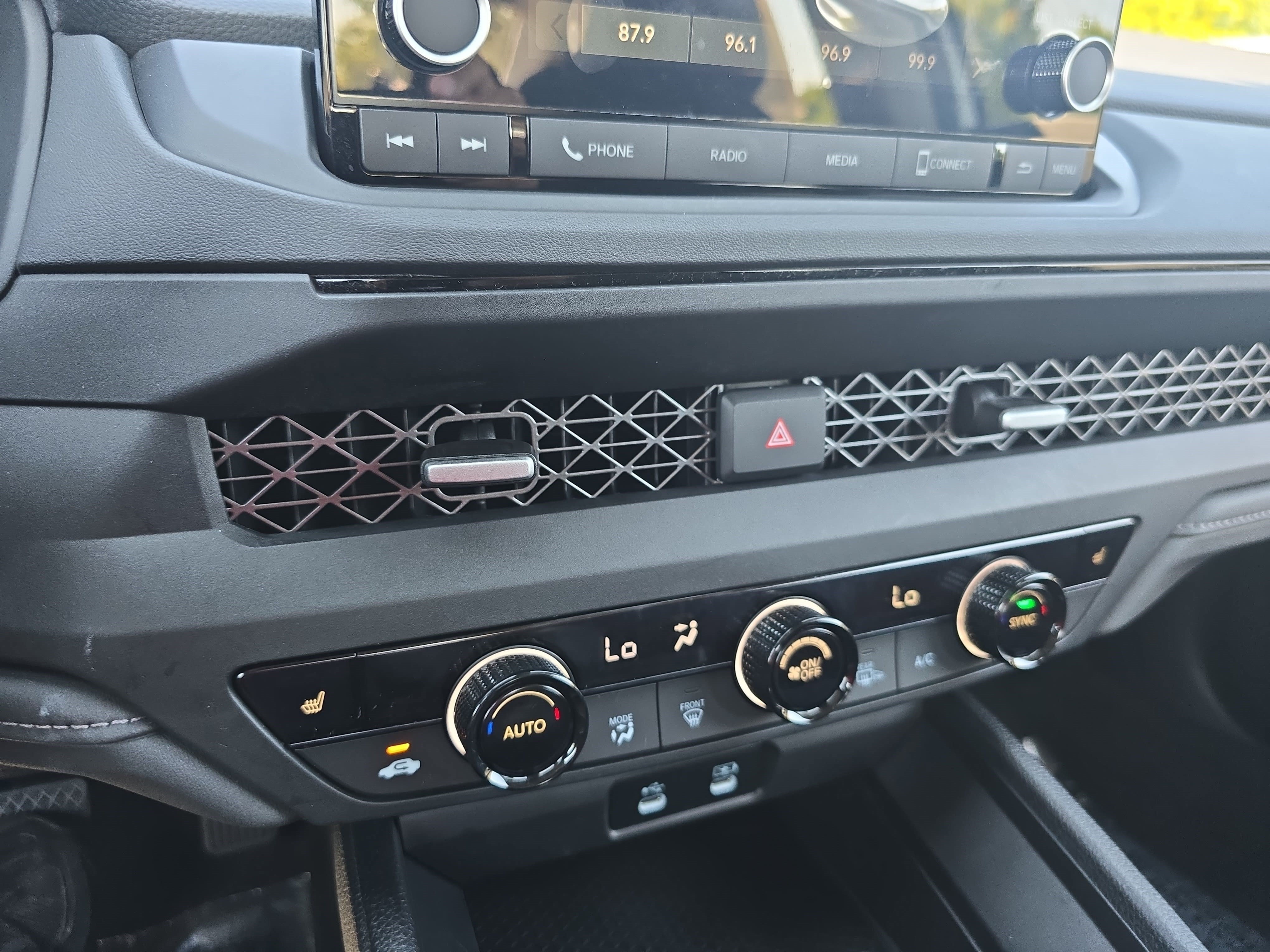 Used 2025 Honda Accord SE image 22