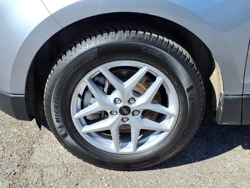 Certified 2023 Ford Edge SEL AWD/4WD image 9