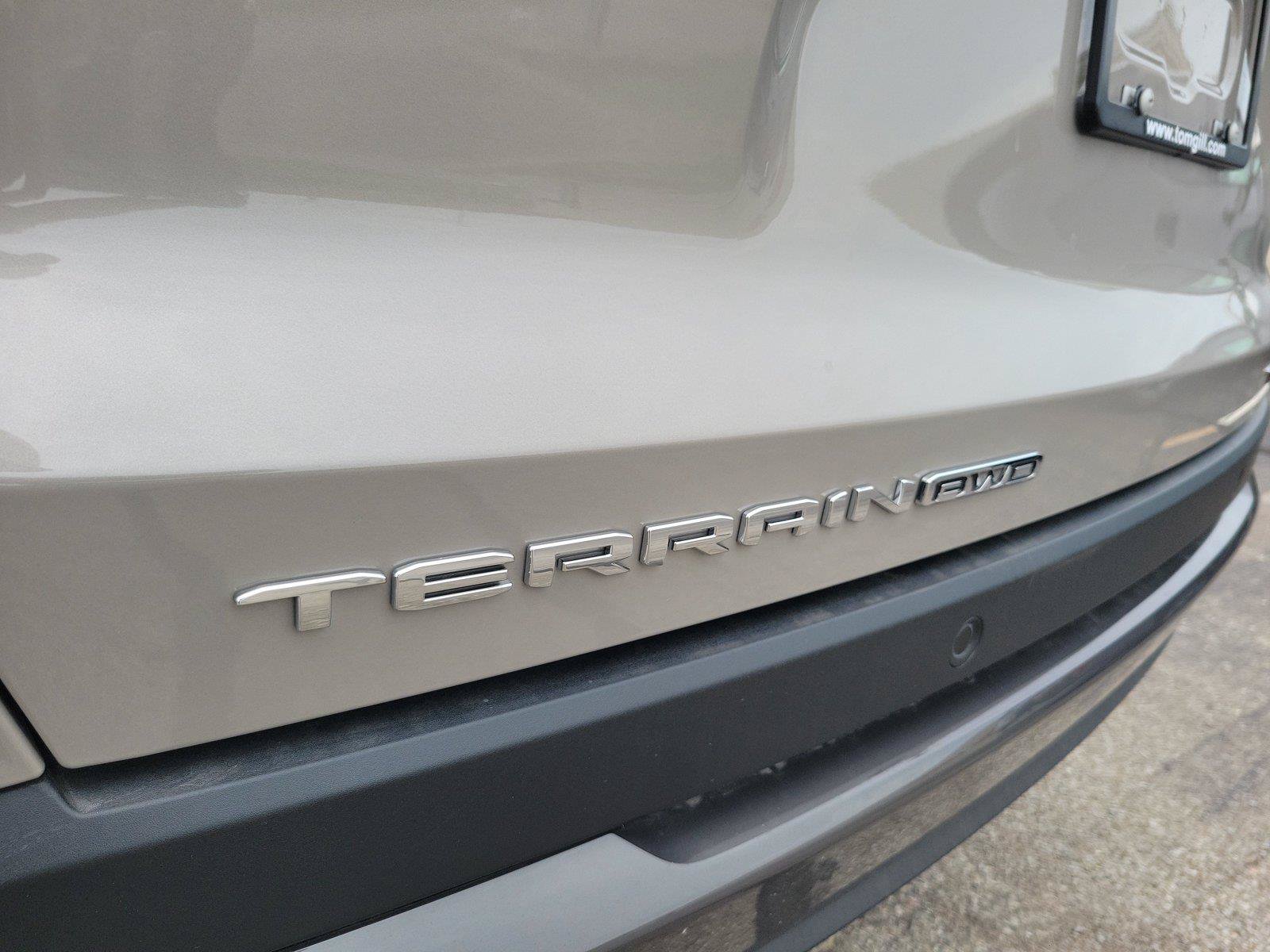 New 2027 GMC Terrain Elevation w/ Elevation Premium Package AWD/4WD image 6