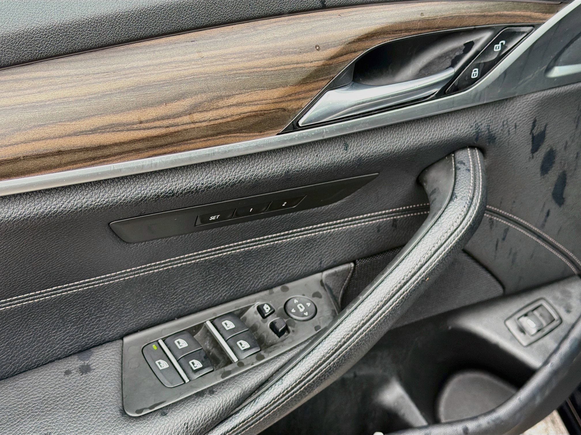 Used 2020 BMW 530i w/ Premium Package RWD image 23