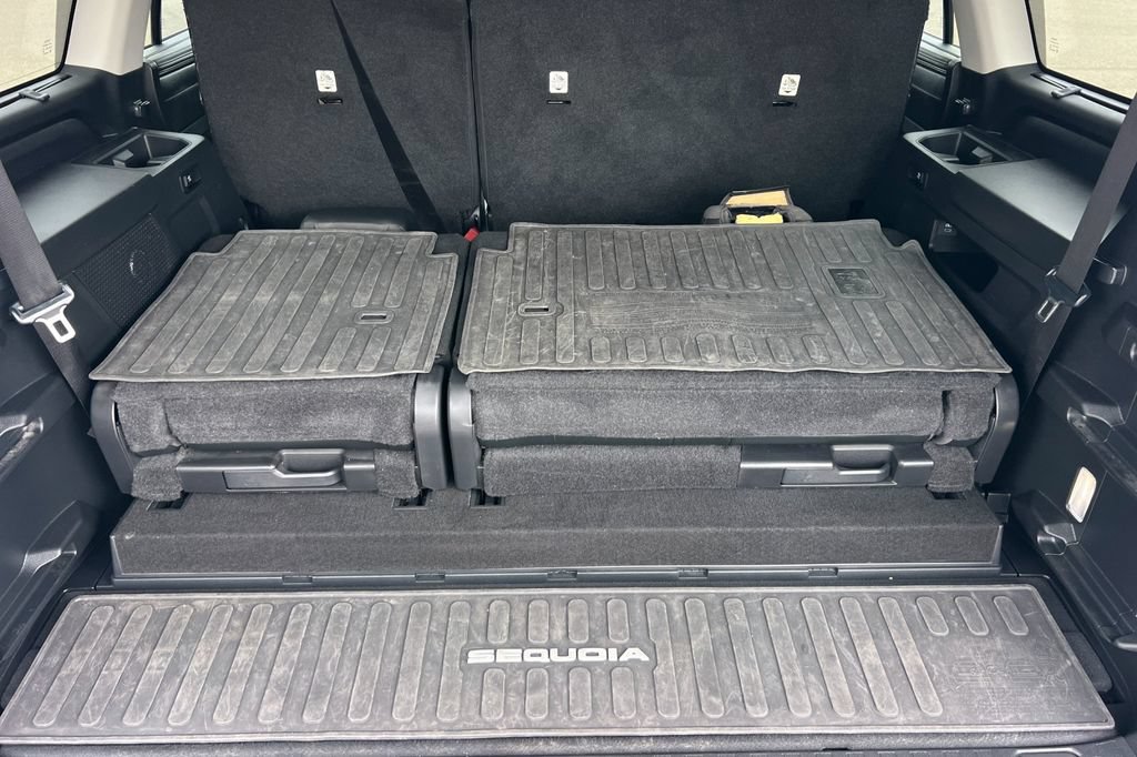 Certified 2023 Toyota Sequoia Limited AWD/4WD image 18