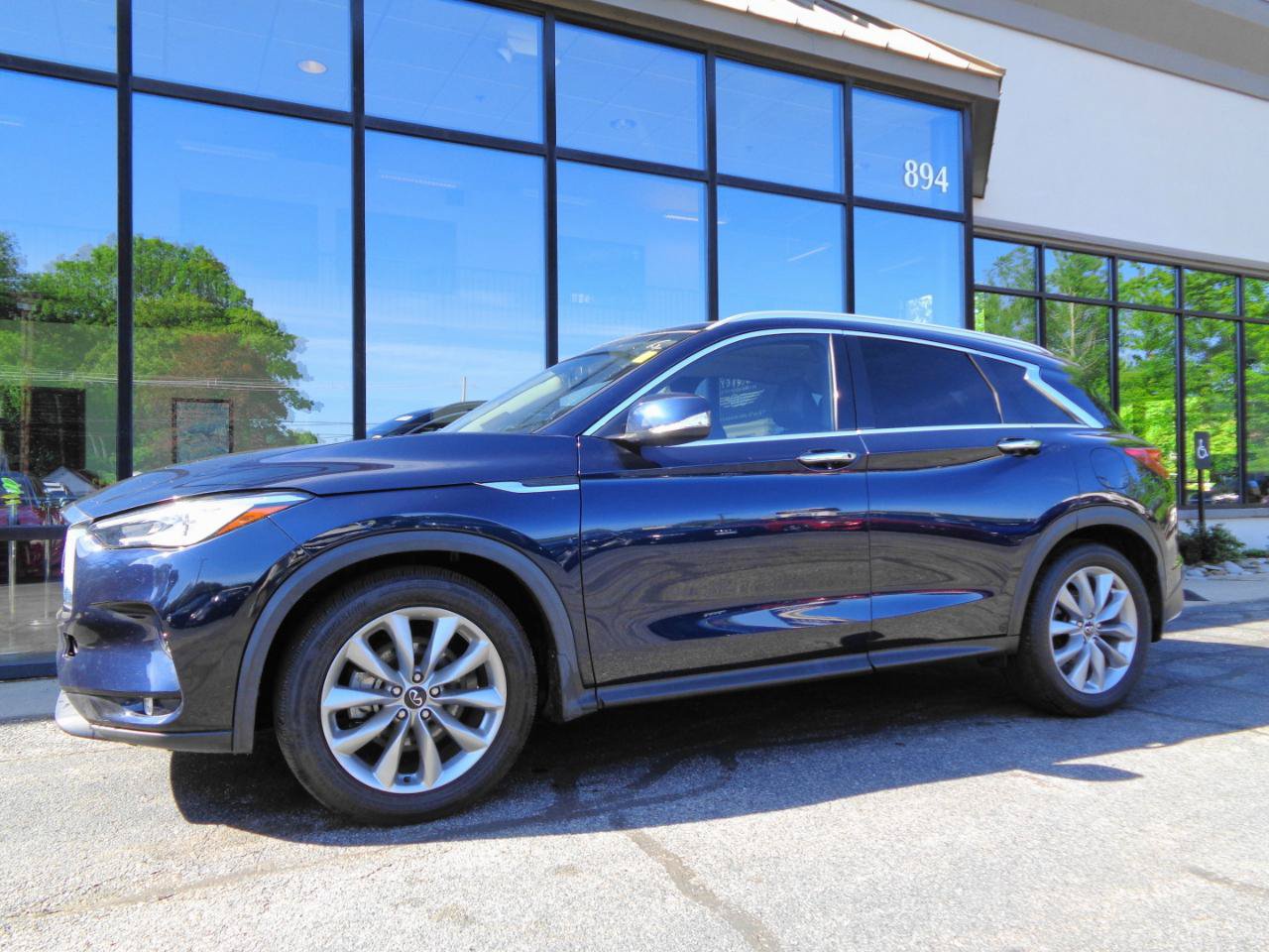 Used 2021 INFINITI QX50 Luxe AWD/4WD image 1