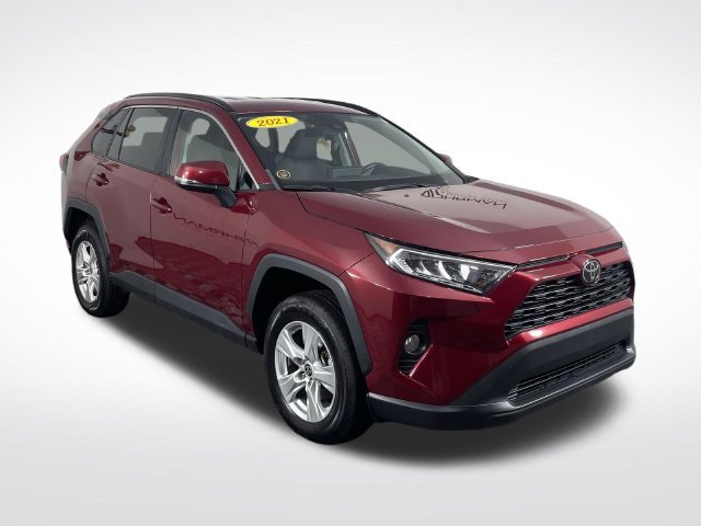 Used 2021 Toyota RAV4 XLE AWD/4WD image 11
