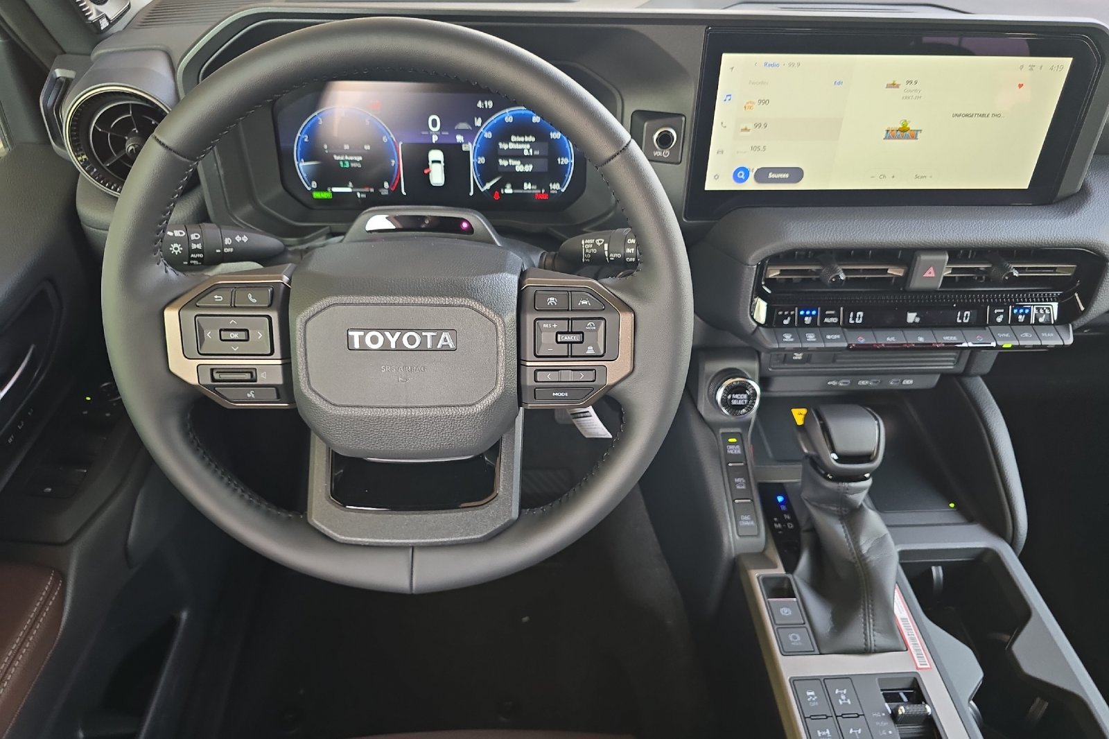 New 2027 Toyota Land Cruiser w/ Premium Package AWD/4WD image 12