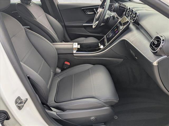 Used 2025 Mercedes-Benz C 300 Sedan image 21