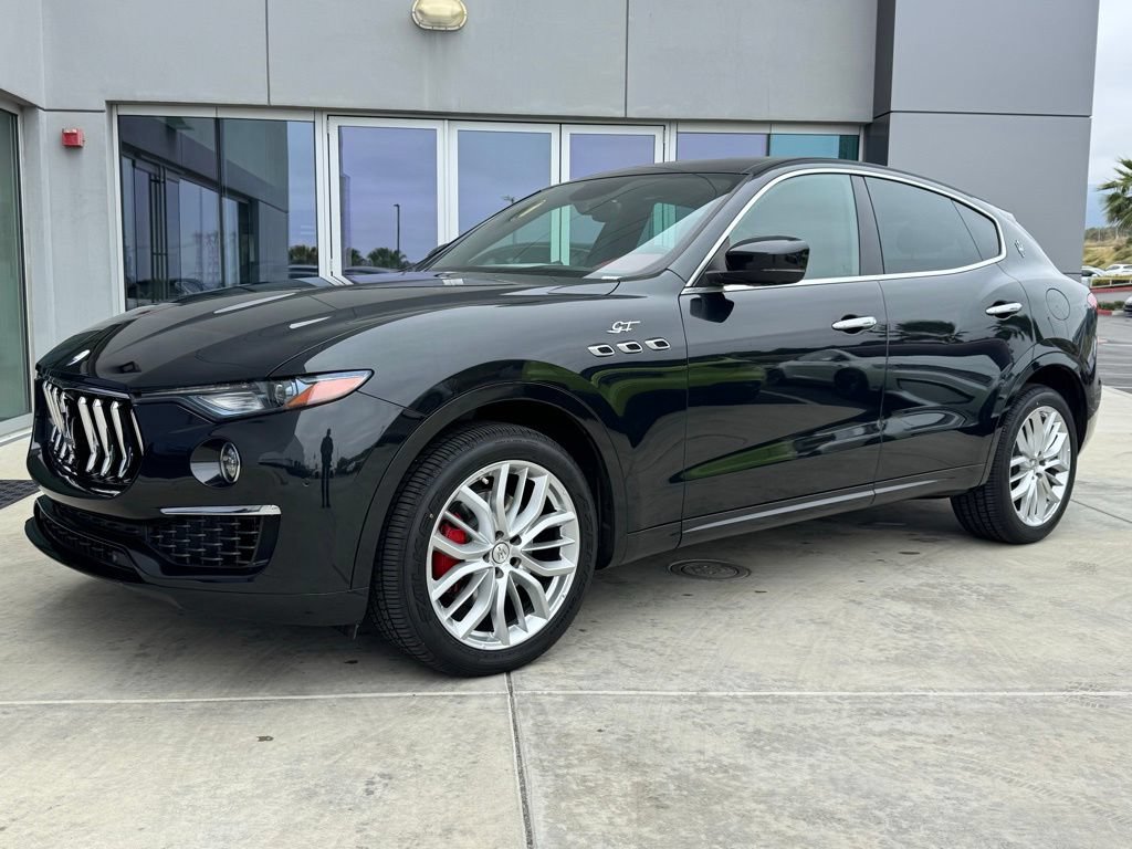 Certified 2022 Maserati Levante GT AWD/4WD image 4
