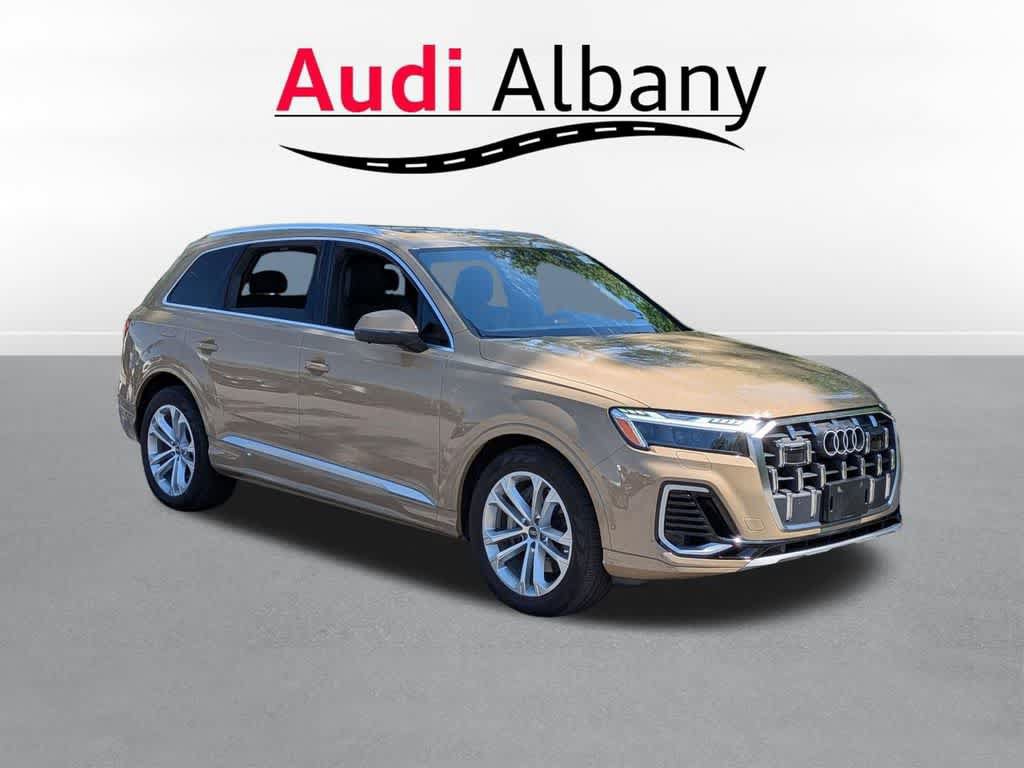 Certified 2025 Audi Q7 3.0T Prestige AWD/4WD image 3