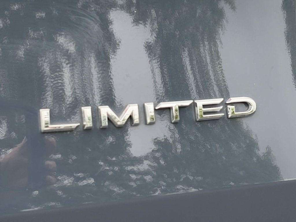 Used 2024 Toyota Grand Highlander FWD image 10