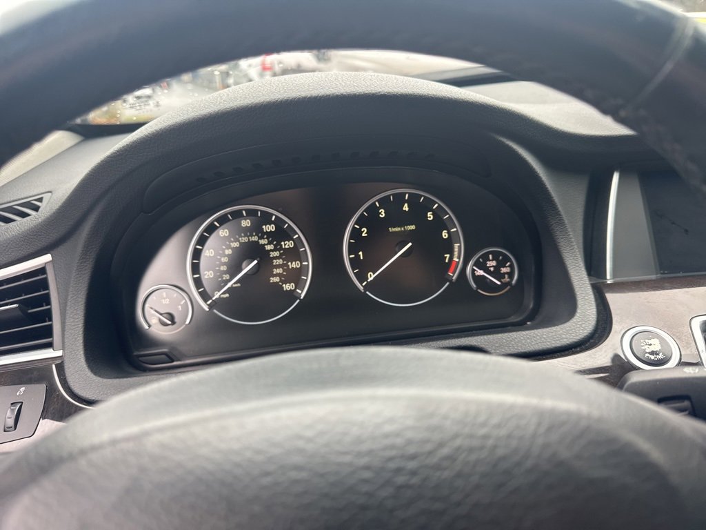 Used 2011 BMW 535i xDrive image 22