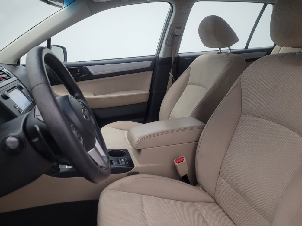 Used 2017 Subaru Outback 2.5i AWD/4WD image 17