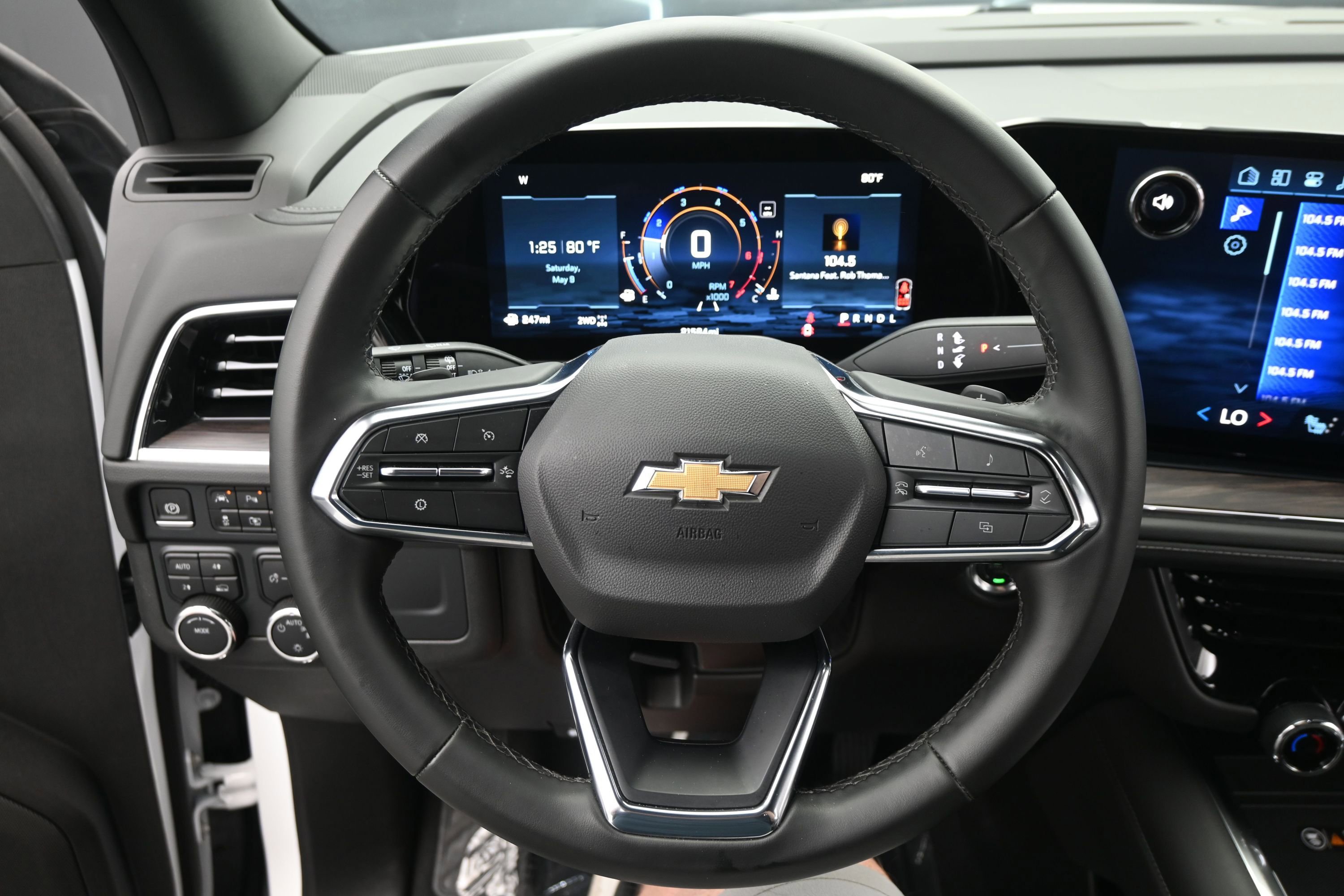 Certified 2025 Chevrolet Tahoe LT AWD/4WD image 19