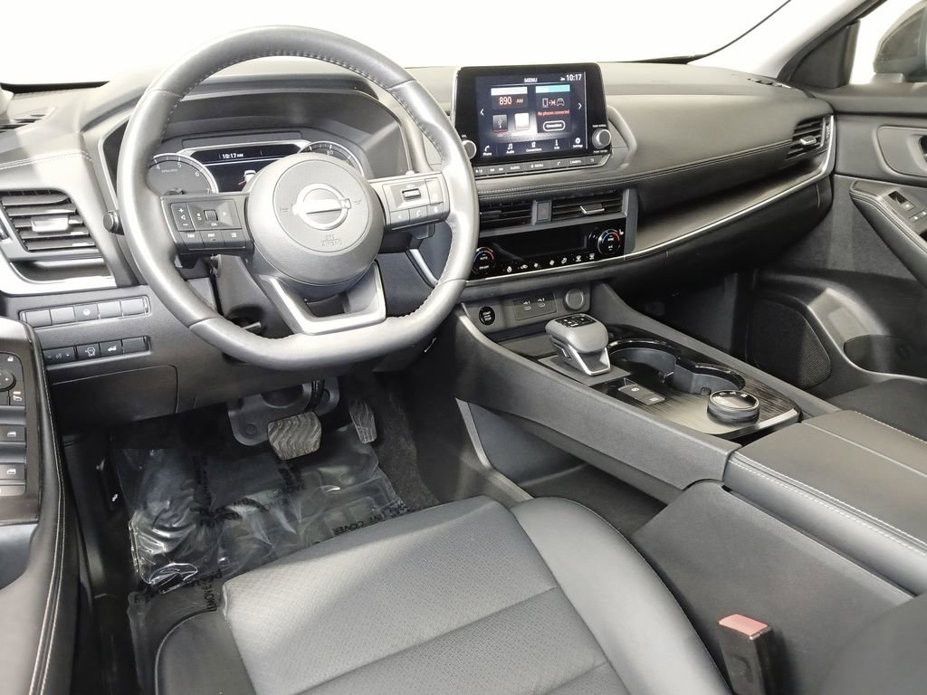 Certified 2024 Nissan Rogue SV w/ SV Premium Package image 9