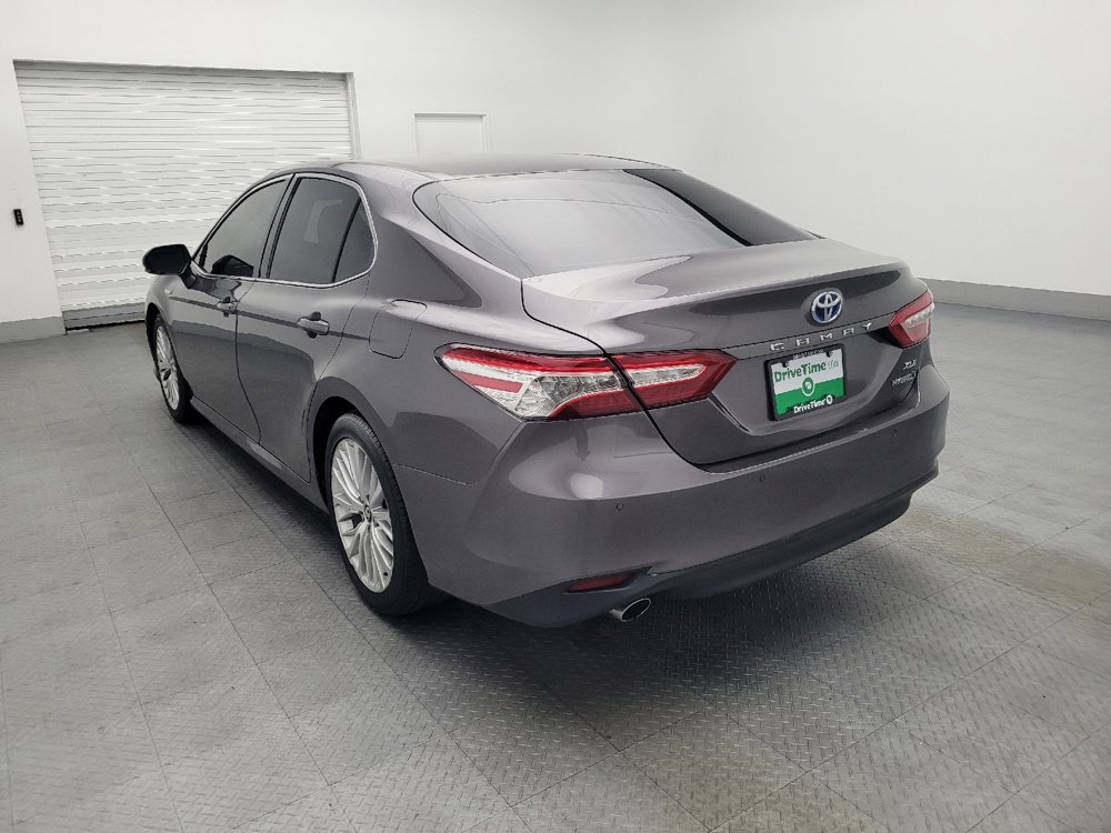 Used 2018 Toyota Camry XLE image 5