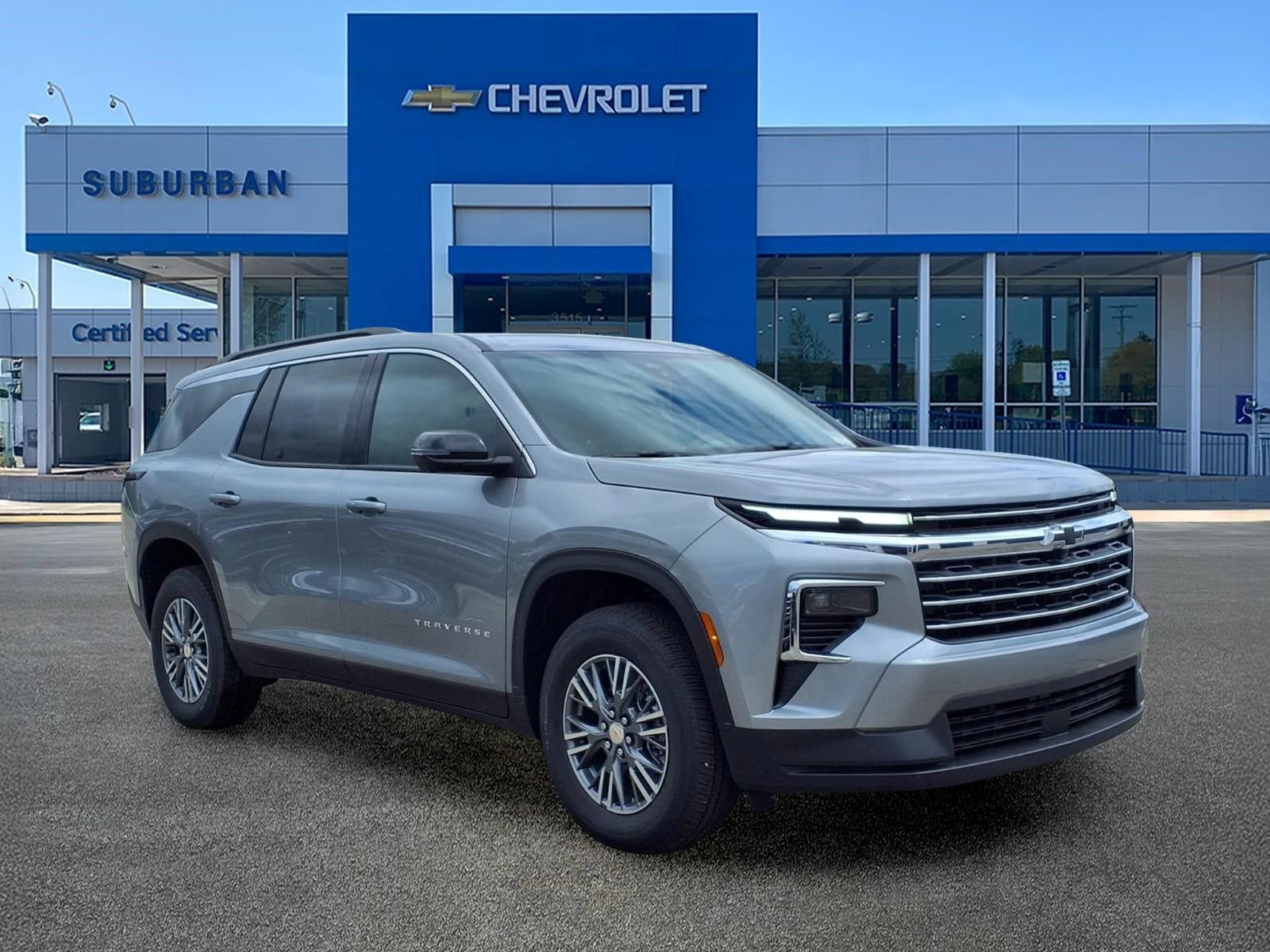 New 2026 Chevrolet Traverse LT w/ Driver Confidence Package AWD/4WD image 3