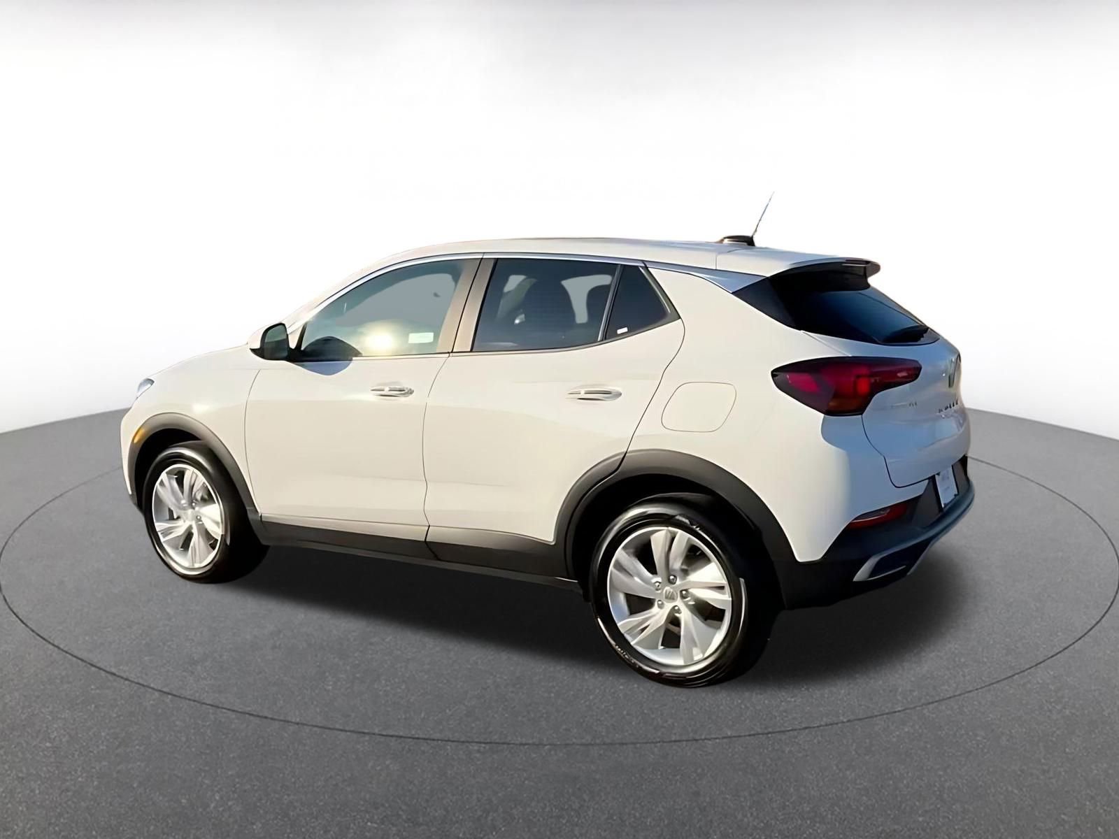 Used 2025 Buick Encore GX Preferred image 10