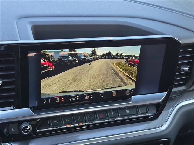 New 2026 Chevrolet Silverado 1500 High Country w/ Technology Package AWD/4WD image 13