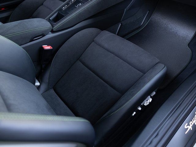 Certified 2025 Porsche 718 Boxster Spyder RS image 51