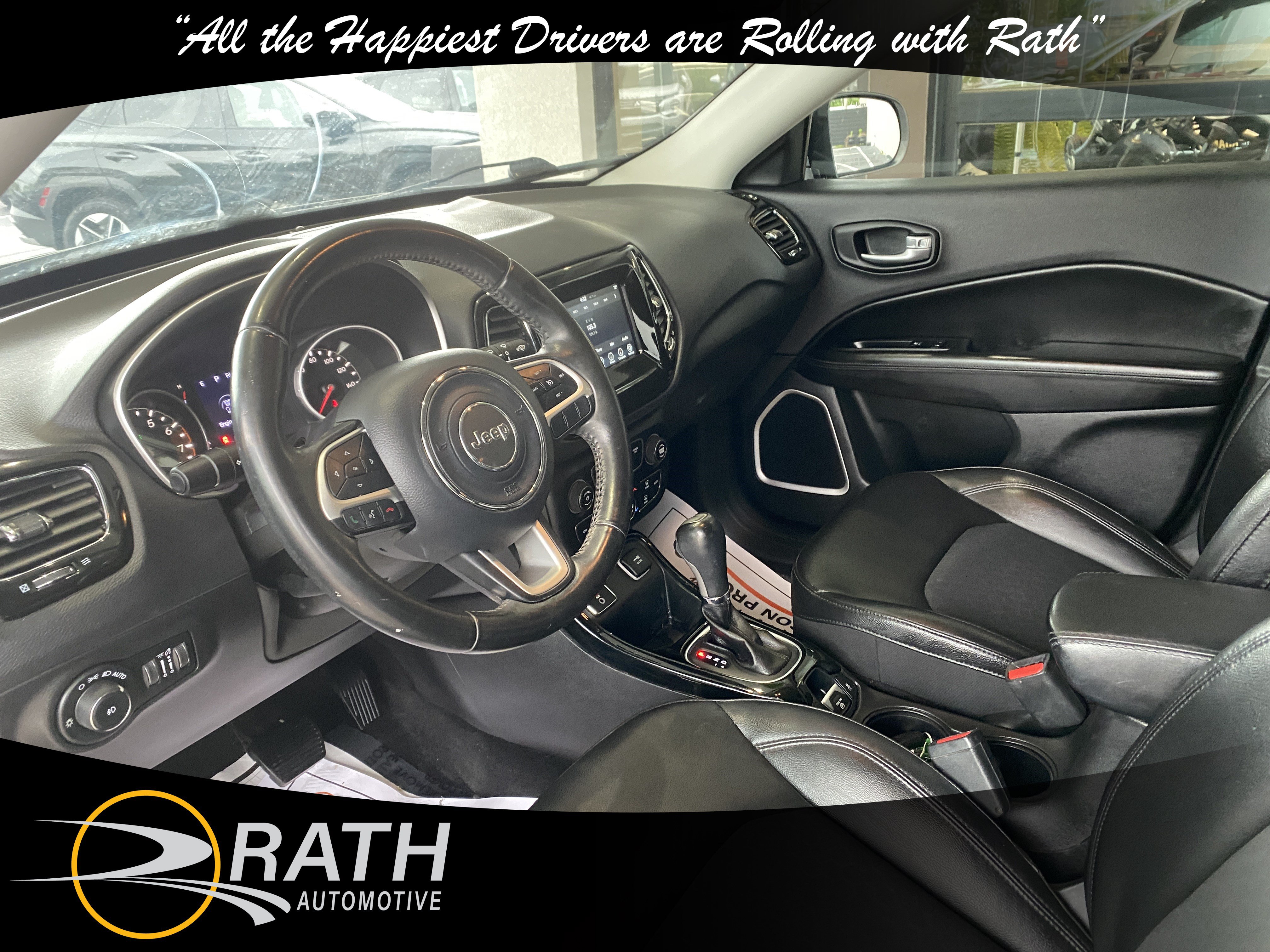 Used 2019 Jeep Compass Latitude FWD image 12