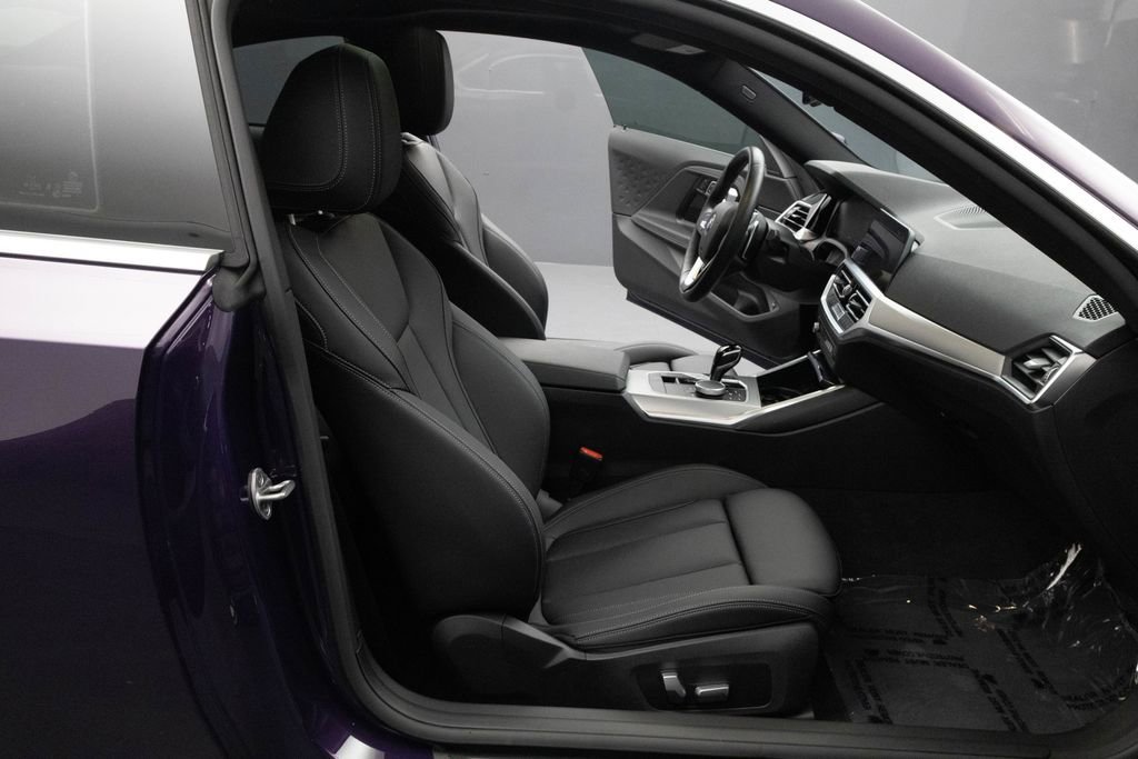 Used 2022 BMW 230i Coupe w/ Convenience Package image 30
