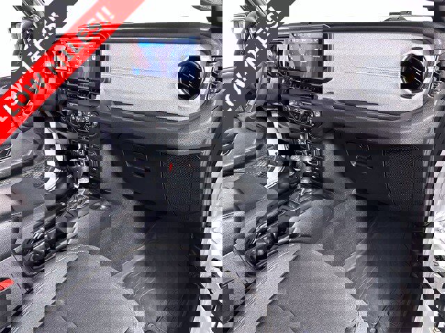 Used 2024 Jeep Wrangler Sport S image 30