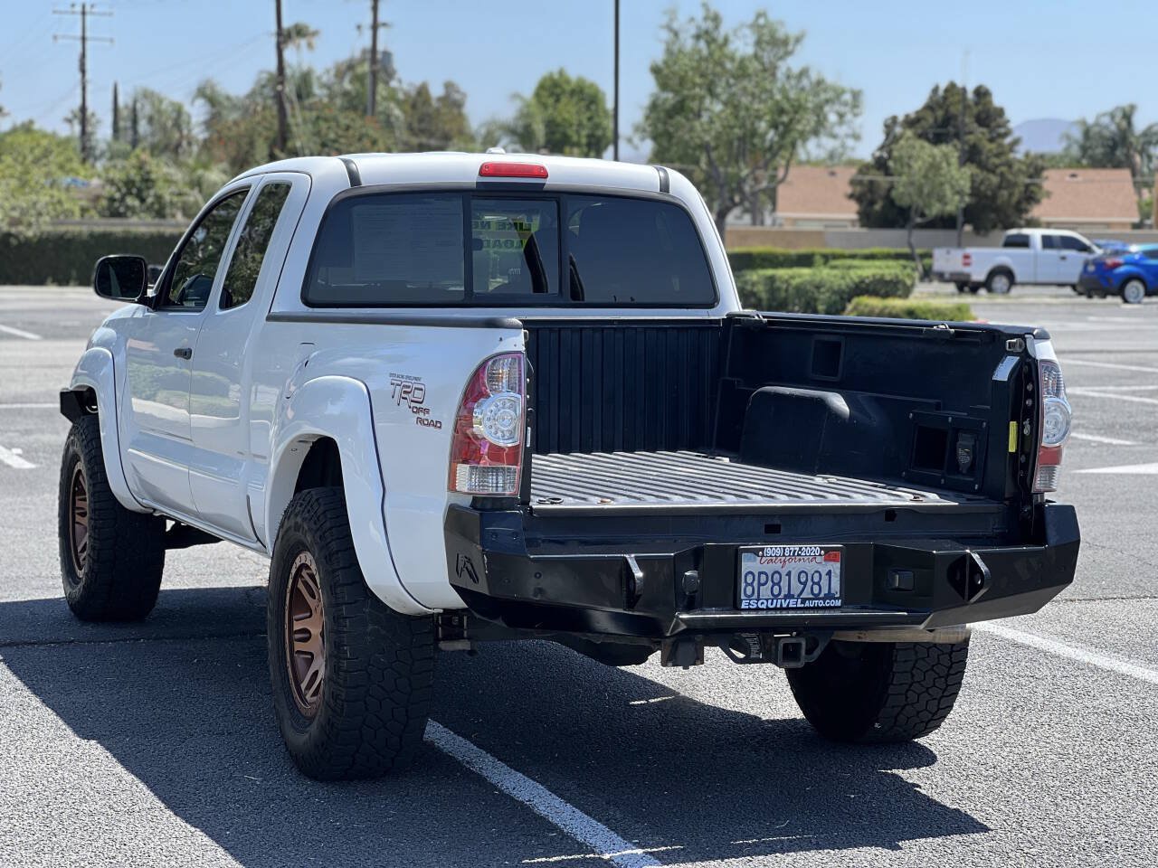 Used 2010 Toyota Tacoma PreRunner w/ TRD Off-Road Pkg RWD image 13