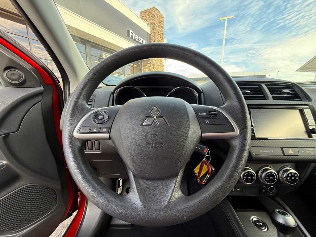 Used 2023 Mitsubishi Outlander Sport ES AWD/4WD image 18