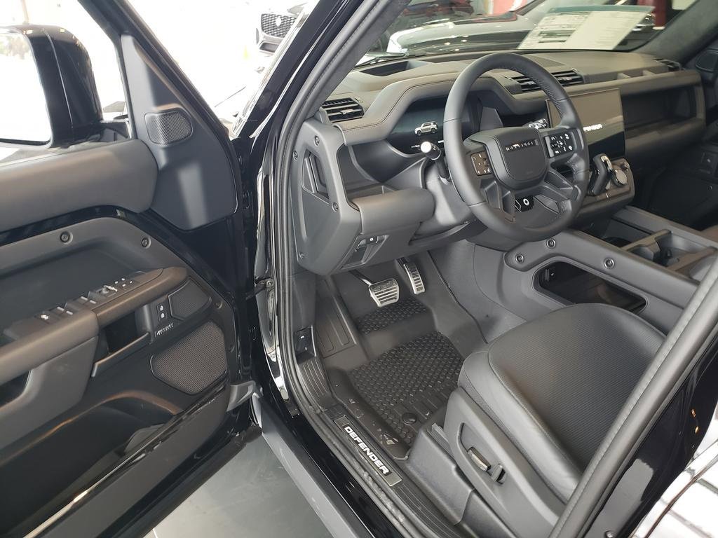 New 2026 Land Rover Defender 110 image 8