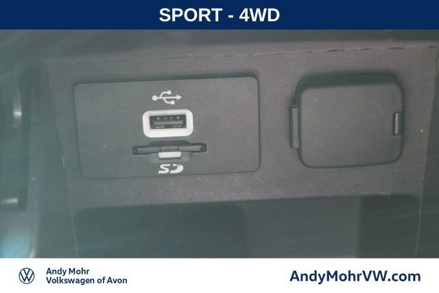 Used 2016 Ford Explorer Sport w/ Equipment Group 401A AWD/4WD image 45