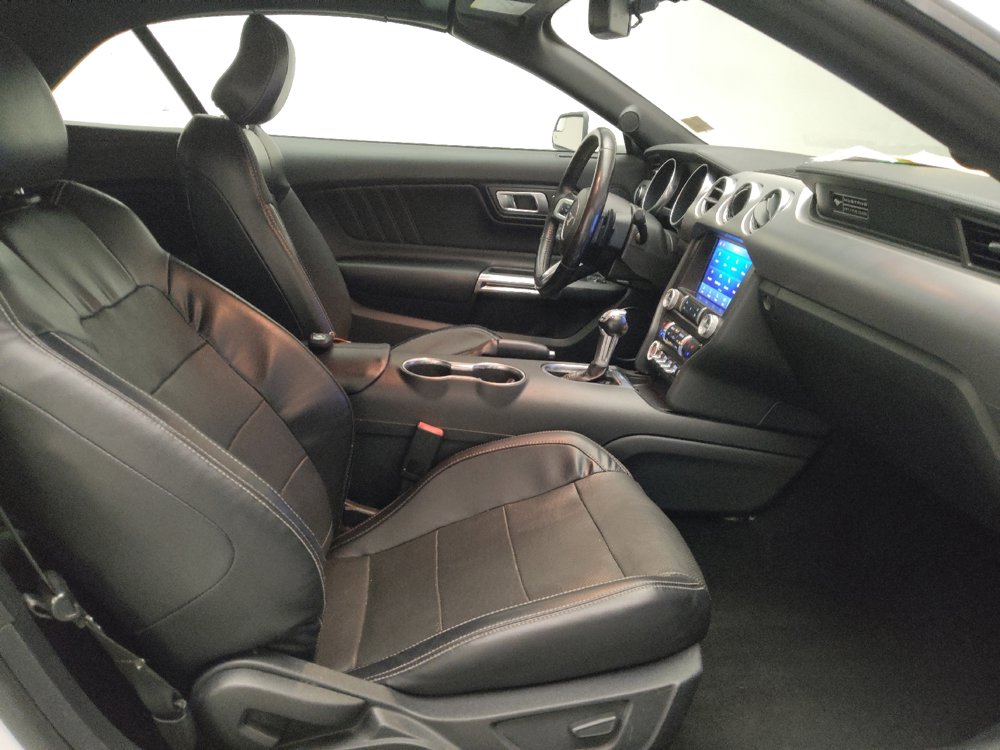 Used 2020 Ford Mustang Premium RWD image 21
