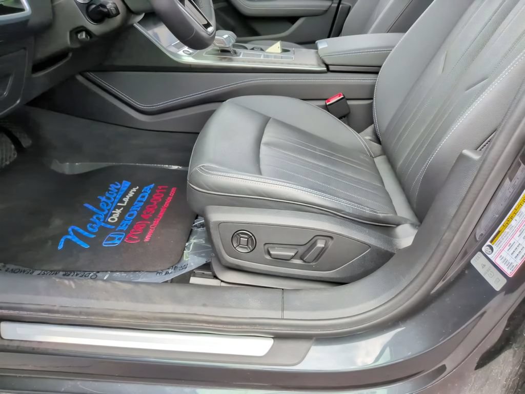 Used 2025 Audi A6 Premium Plus w/ Premium Plus Package AWD/4WD image 18