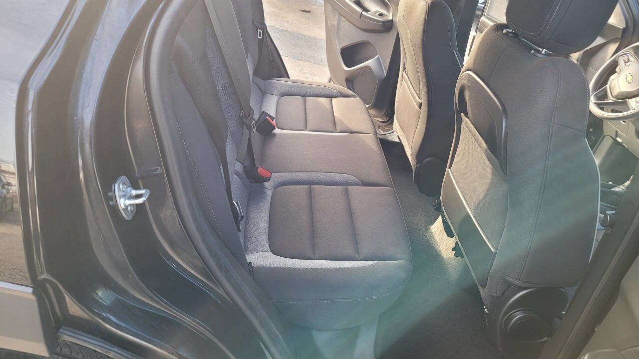 Used 2025 Chevrolet TrailBlazer LT w/ Driver Confidence Package image 12