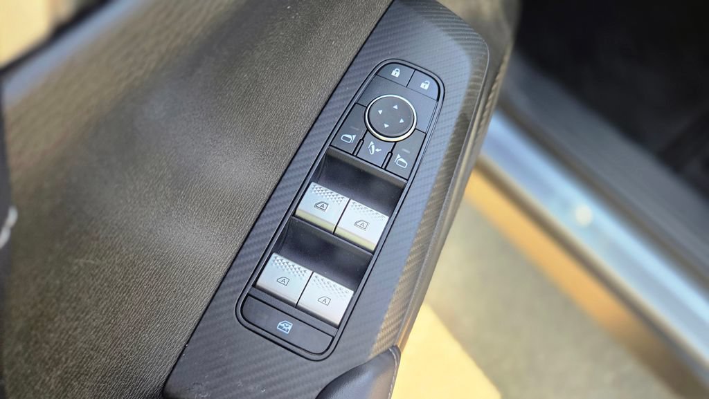 Used 2024 Mitsubishi Outlander SE AWD/4WD image 12