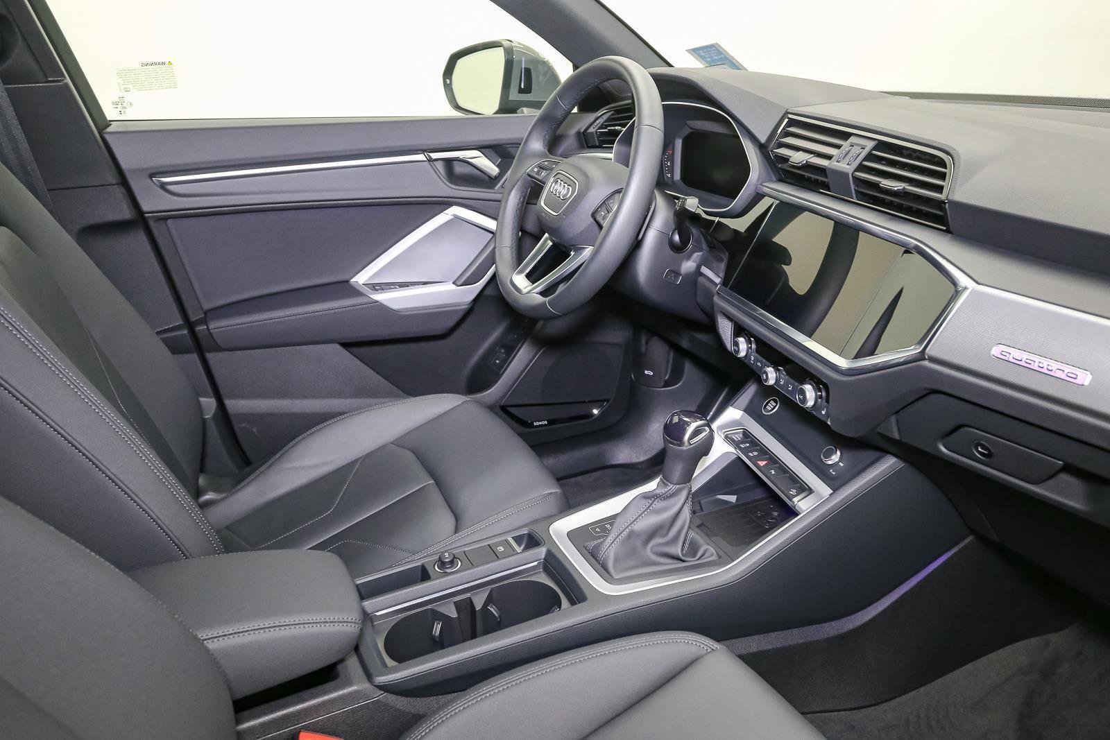 Used 2025 Audi Q3 2.0T Premium Plus w/ Premium Plus Package AWD/4WD image 22