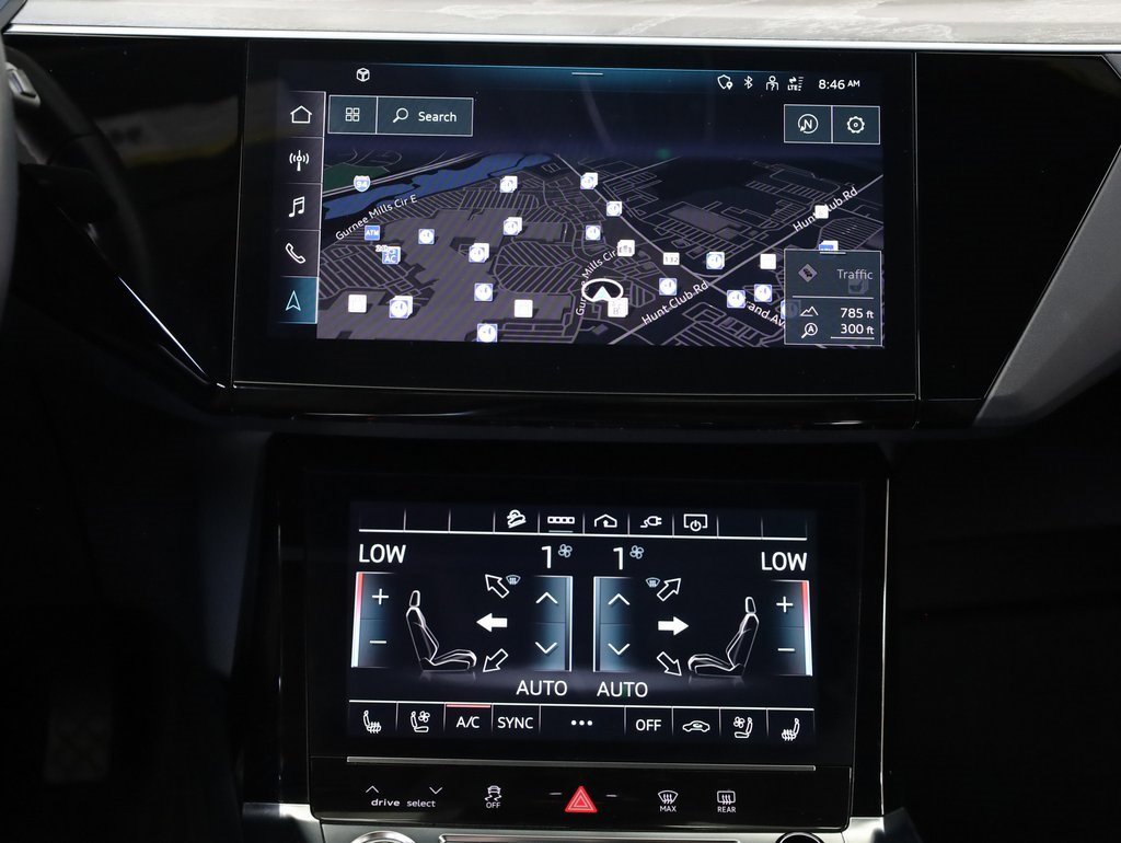 Used 2023 Audi e-tron Premium Plus w/ Premium Plus Package image 15