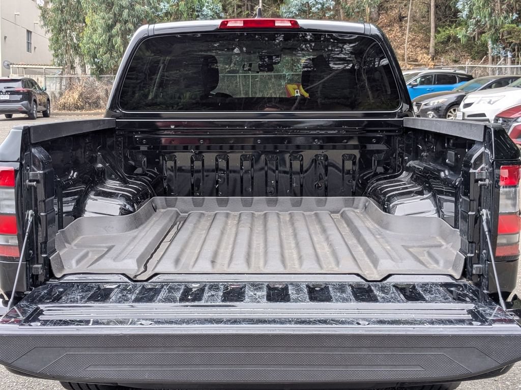 Used 2024 Nissan Frontier SV w/ Technology Package AWD/4WD image 25