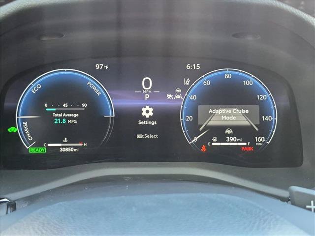 Used 2025 Toyota Camry XSE FWD image 11