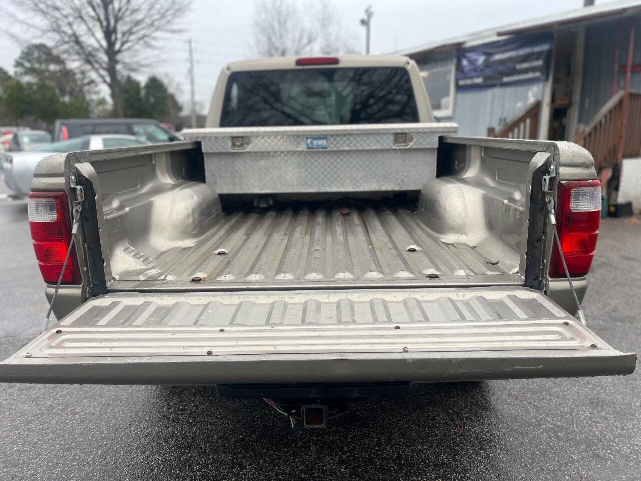 Used 2005 Ford Ranger XLT image 9