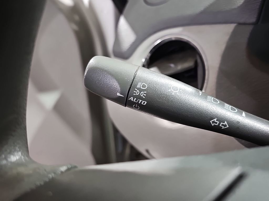 Used 2008 Chevrolet HHR LS image 29