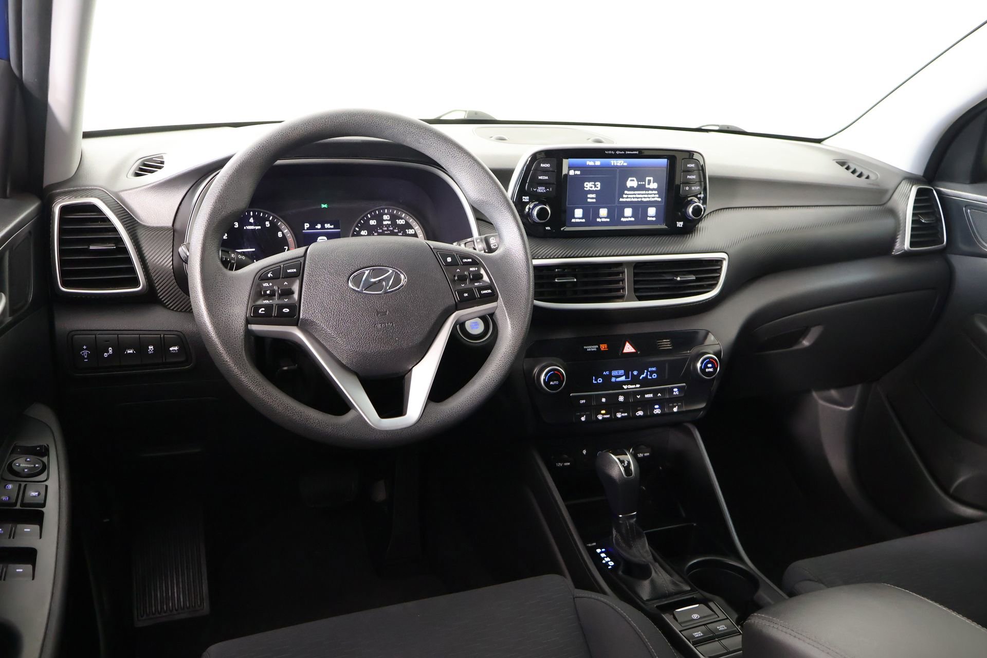 Used 2019 Hyundai Tucson Sport image 2