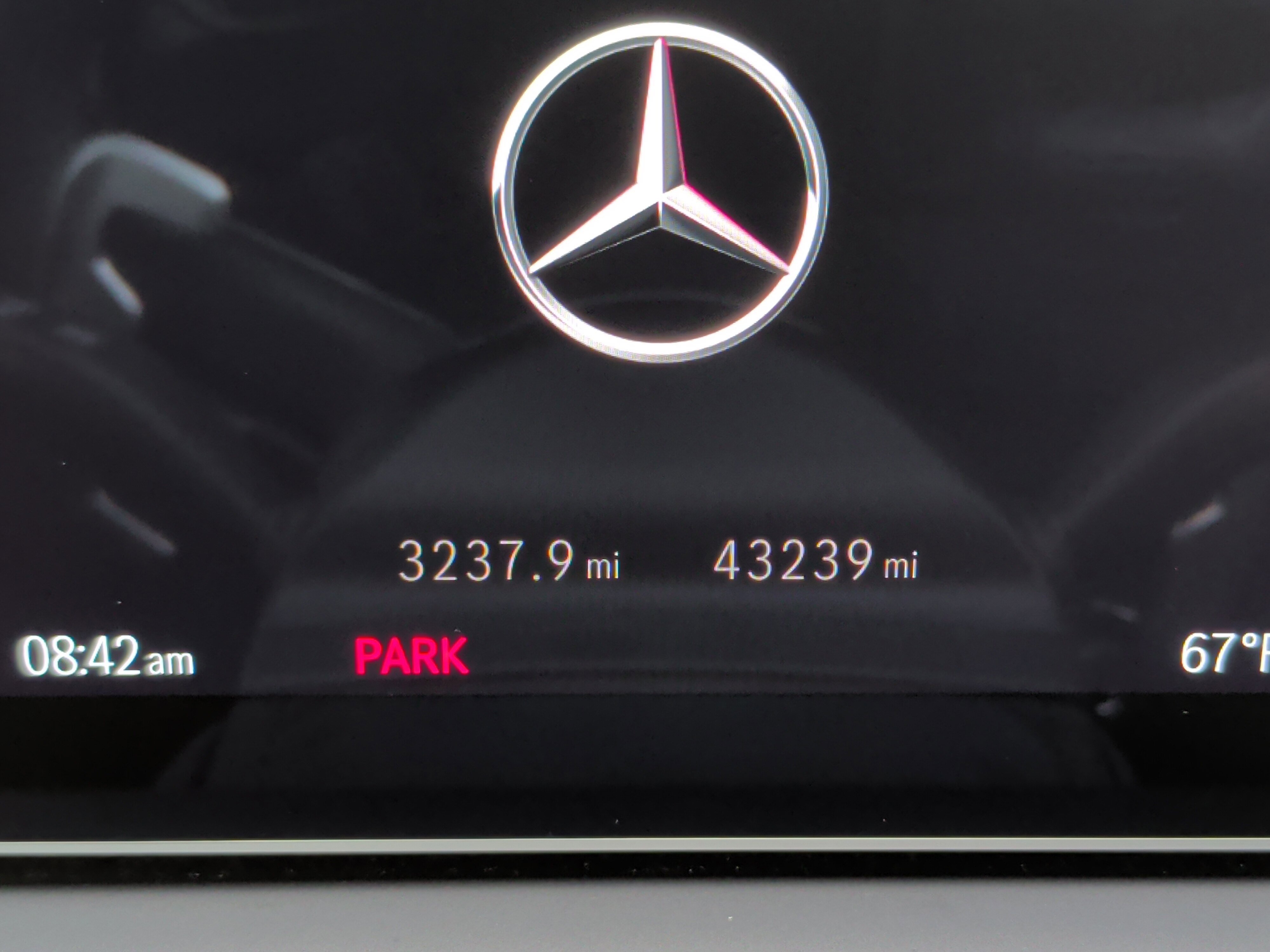 Used 2024 Mercedes-Benz GLE 53 AMG 4MATIC Coupe image 17