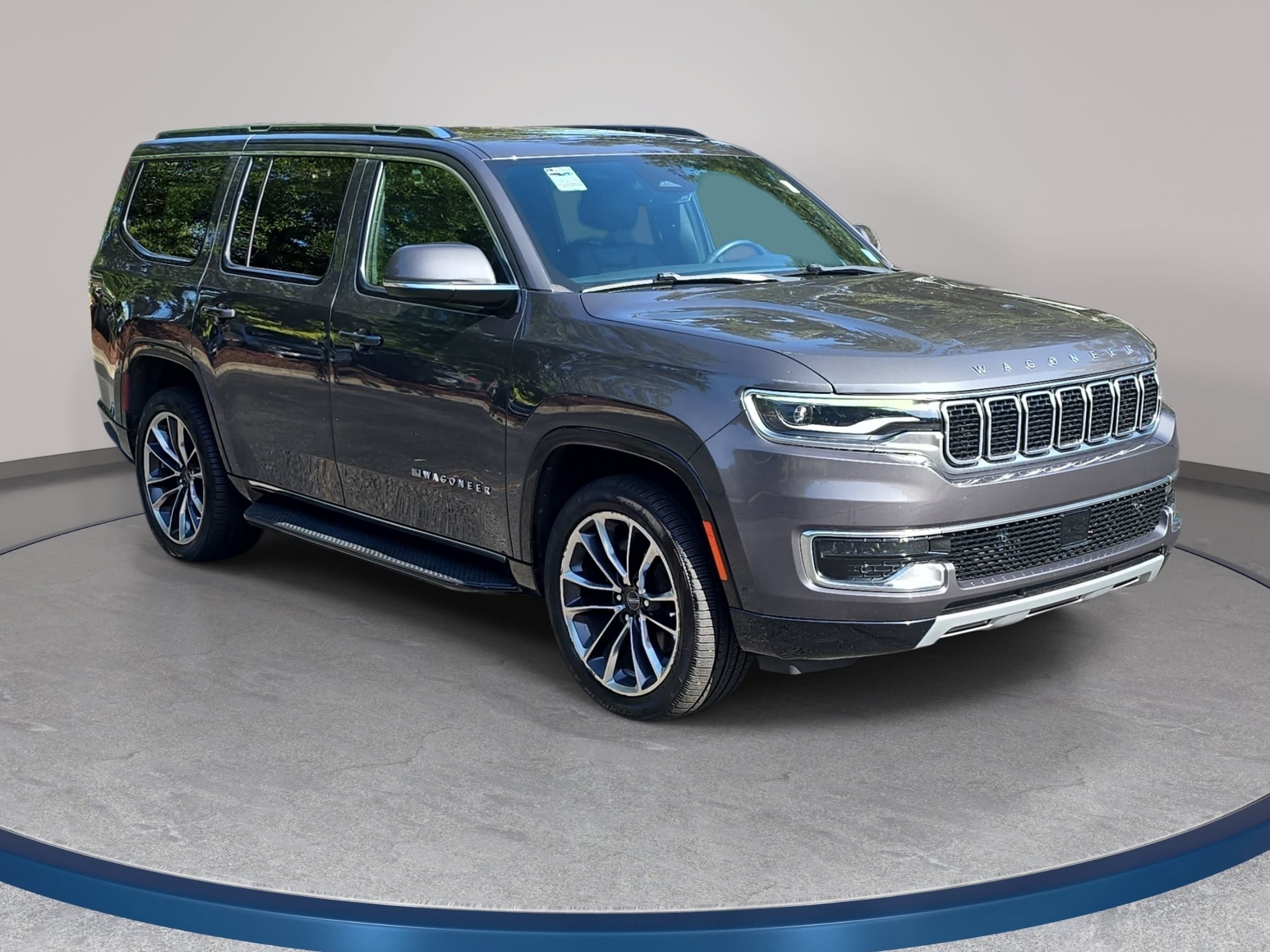 Used 2022 Jeep Wagoneer Series II w/ Premium Group I AWD/4WD image 3
