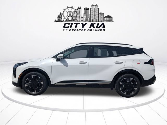 Certified 2026 Kia Sportage SX FWD image 2