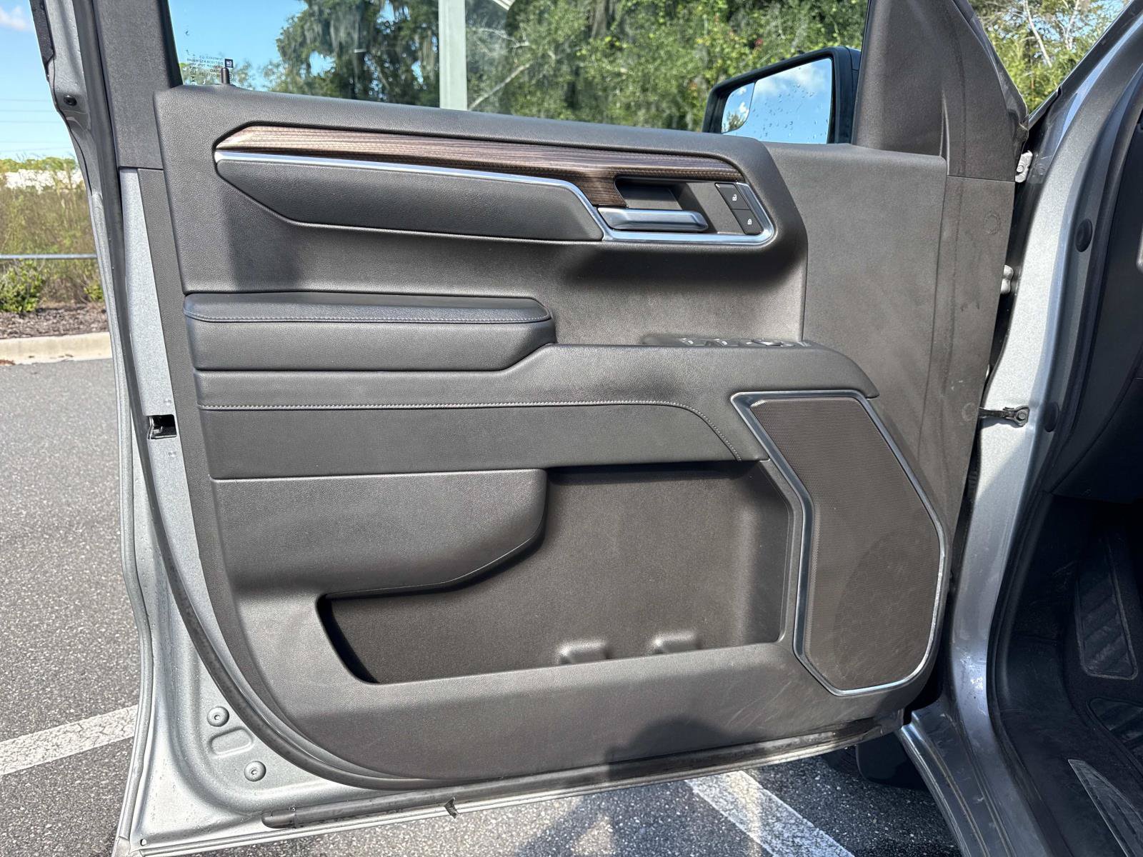 Used 2024 Chevrolet Silverado 1500 RST AWD/4WD image 17