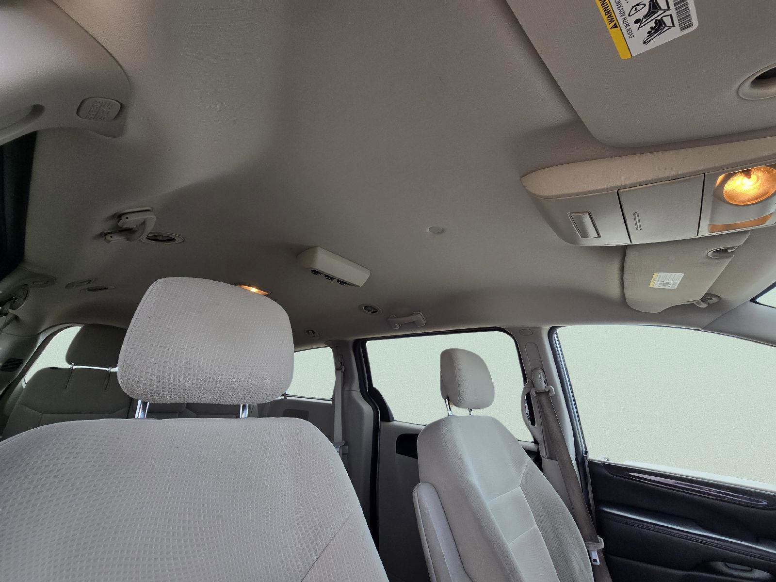Used 2016 Dodge Grand Caravan SE w/ Quick Order Package 29E SE FWD image 28