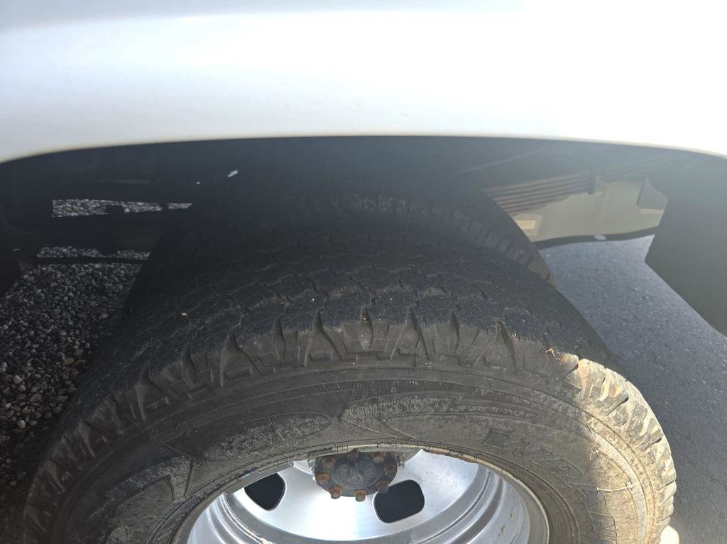 Used 2015 Ford F350 XL w/ Trailer Tow Package image 34