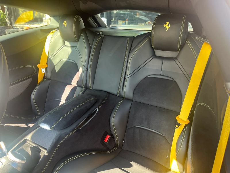 Used 2018 Ferrari GTC4Lusso AWD/4WD image 13