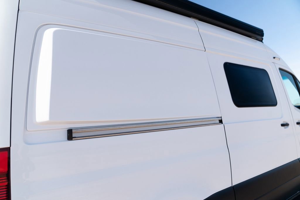 Used 2023 Mercedes-Benz Sprinter 2500 image 75